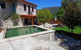 Villa Dos Santos - Gerês Country House